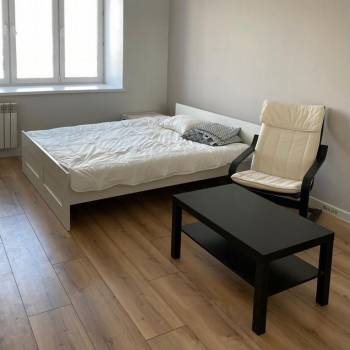 Сдается 1-комнатная квартира, 40 м²