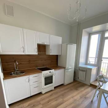 Сдается 1-комнатная квартира, 40 м²