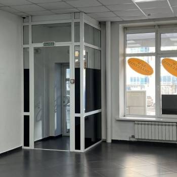 Сдается Нежилое помещение, 147,6 м²