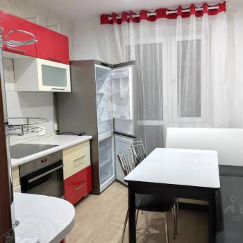 Сдается 1-комнатная квартира, 41 м²