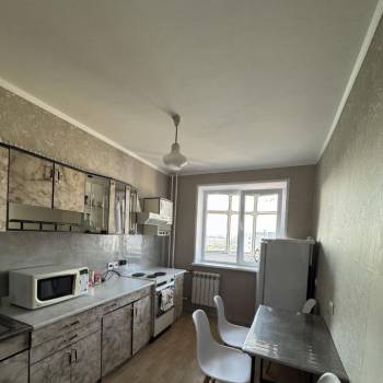 Сдается Многокомнатная квартира, 64,6 м²