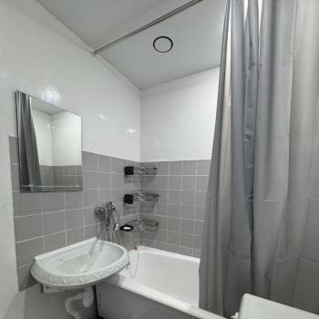 Сдается Многокомнатная квартира, 64,6 м²