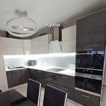 Продается Многокомнатная квартира, 86 м²