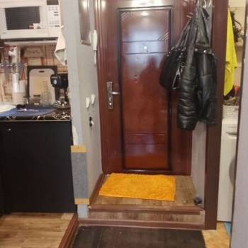 Продается 1-комнатная квартира, 18 м²