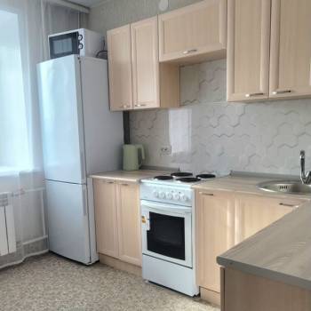 Сдается 2-х комнатная квартира, 56,2 м²