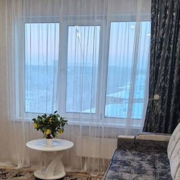 Продается 2-х комнатная квартира, 42 м²