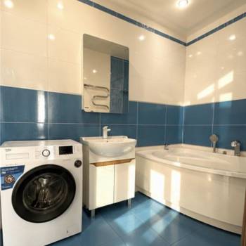 Сдается 1-комнатная квартира, 43 м²