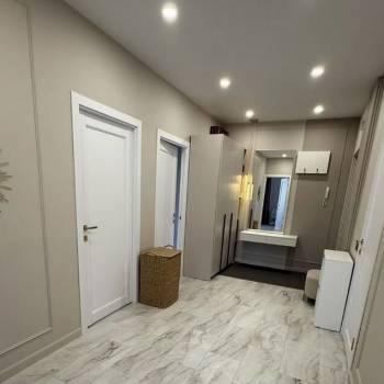 Сдается Многокомнатная квартира, 60 м²