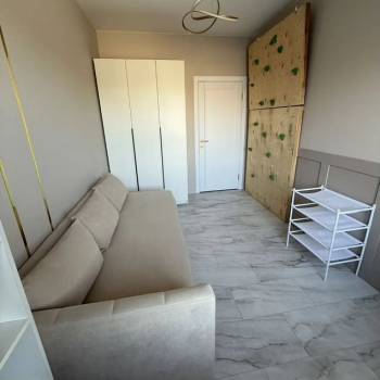 Сдается Многокомнатная квартира, 60 м²