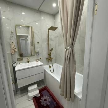 Сдается Многокомнатная квартира, 60 м²