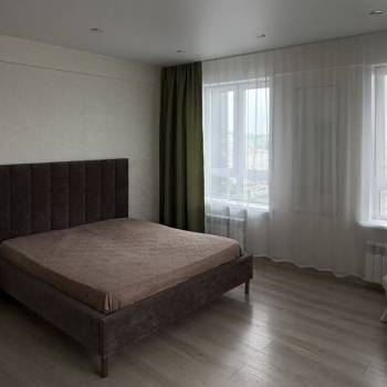 Сдается 1-комнатная квартира, 50 м²