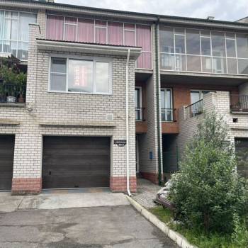 Продается Дом, 238 м²