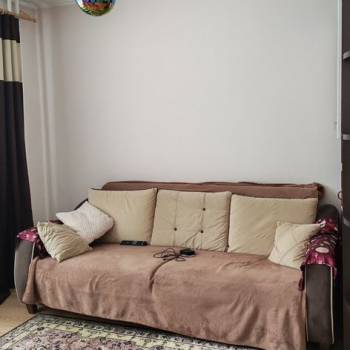 Продается Многокомнатная квартира, 83 м²