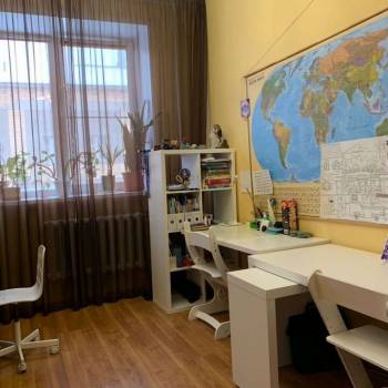 Продается Многокомнатная квартира, 120 м²