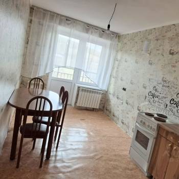 Сдается 1-комнатная квартира, 40 м²