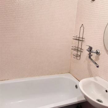 Продается 1-комнатная квартира, 43 м²