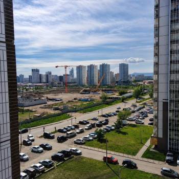 Продается 1-комнатная квартира, 43 м²
