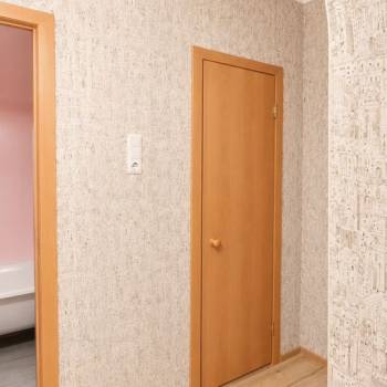 Продается 1-комнатная квартира, 43 м²