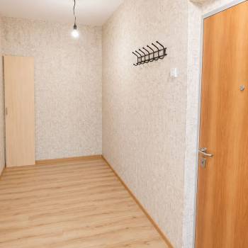 Продается 1-комнатная квартира, 43 м²