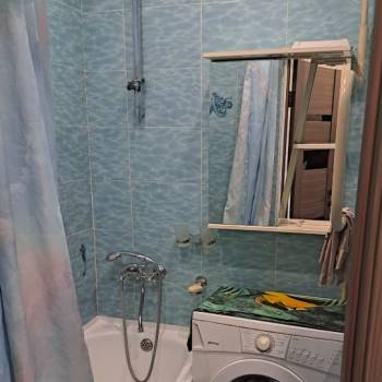 Сдается Многокомнатная квартира, 60 м²