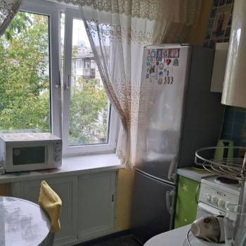 Сдается Многокомнатная квартира, 60 м²