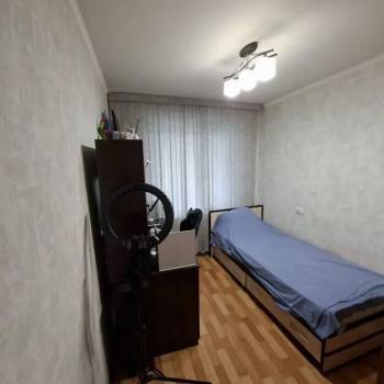 Продается 3-х комнатная квартира, 63,7 м²