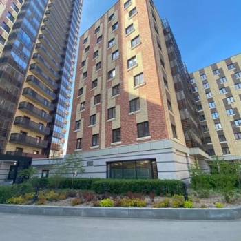 Продается Многокомнатная квартира, 112 м²