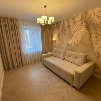 Продается Многокомнатная квартира, 112 м²