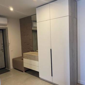 Продается Многокомнатная квартира, 112 м²