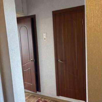 Продается Многокомнатная квартира, 81,4 м²