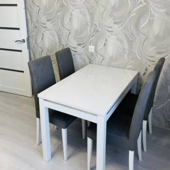 Сдается 2-х комнатная квартира, 77 м²