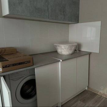 Сдается 1-комнатная квартира, 35 м²