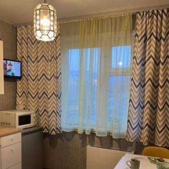 Сдается 1-комнатная квартира, 41 м²