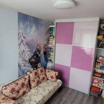 Продается Многокомнатная квартира, 69,3 м²