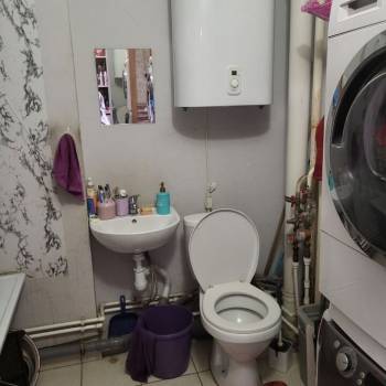 Продается Многокомнатная квартира, 69,3 м²