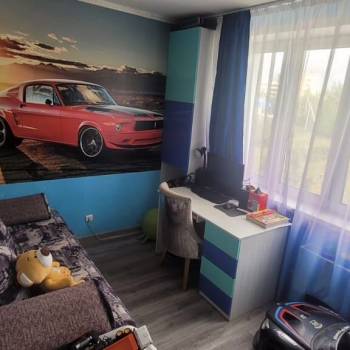 Продается Многокомнатная квартира, 69,3 м²