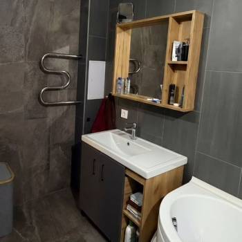 Сдается 2-х комнатная квартира, 80 м²