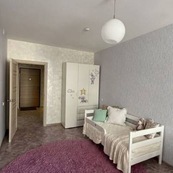 Сдается 2-х комнатная квартира, 80 м²