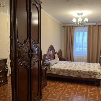 Сдается Многокомнатная квартира, 80,4 м²