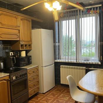 Сдается Многокомнатная квартира, 80,4 м²