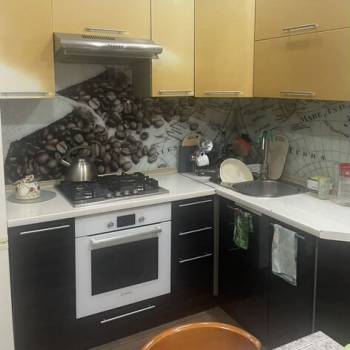Продается Многокомнатная квартира, 98,5 м²