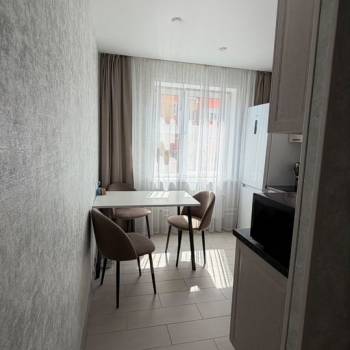 Продается 1-комнатная квартира, 43,7 м²