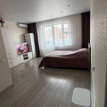 Продается 1-комнатная квартира, 43,7 м²
