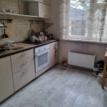 Продается 1-комнатная квартира, 40,7 м²