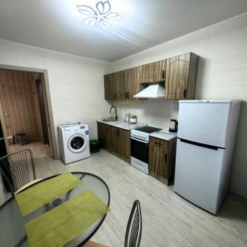 Сдается 1-комнатная квартира, 41 м²