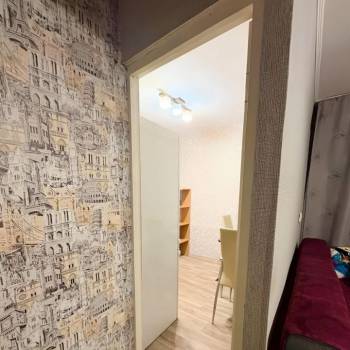 Сдается 1-комнатная квартира, 32 м²