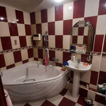 Сдается Многокомнатная квартира, 76,4 м²