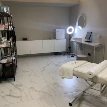 Продается Нежилое помещение, 222 м²
