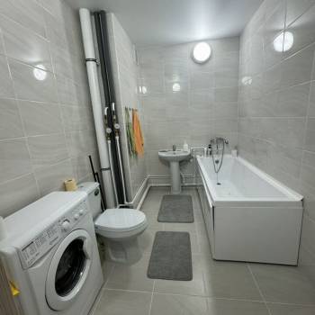 Сдается 2-х комнатная квартира, 56 м²