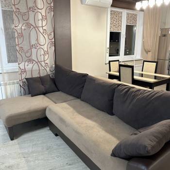 Сдается 2-х комнатная квартира, 90 м²